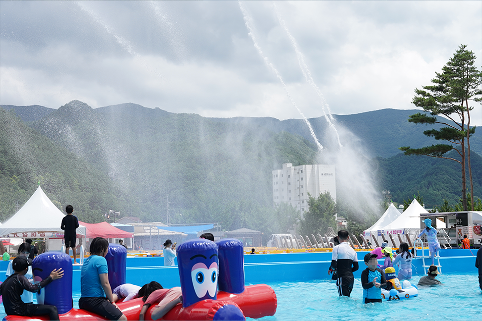 &ldquo;2025 평창더위사냥축제｜시원한 냉천 물놀이&middot;캠핑&middot;공연까지 총정리!&rdquo;