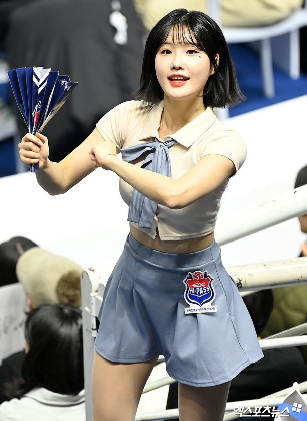 최홍라 치어리더 한국도로공사 배구단 사진