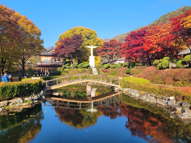 제천 배론성지 단풍