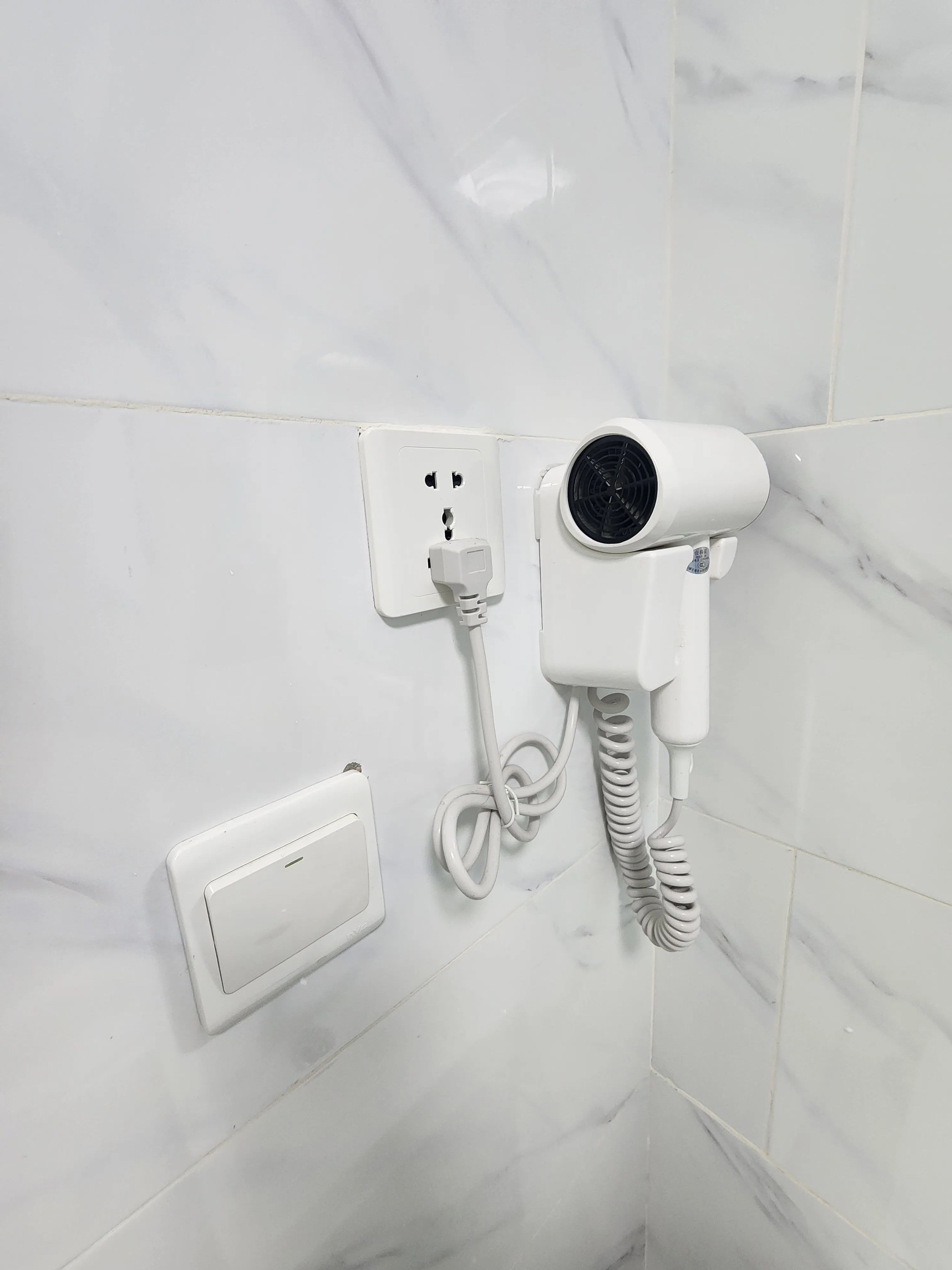 비세부 화장실 시설 드라이어,