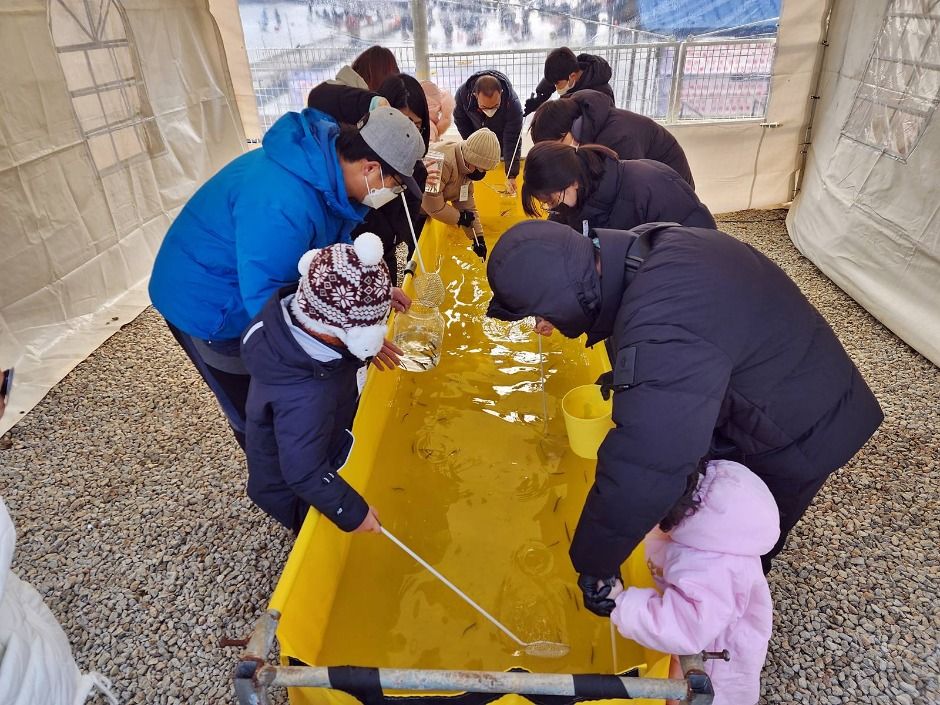 안성 동막골 빙어축제