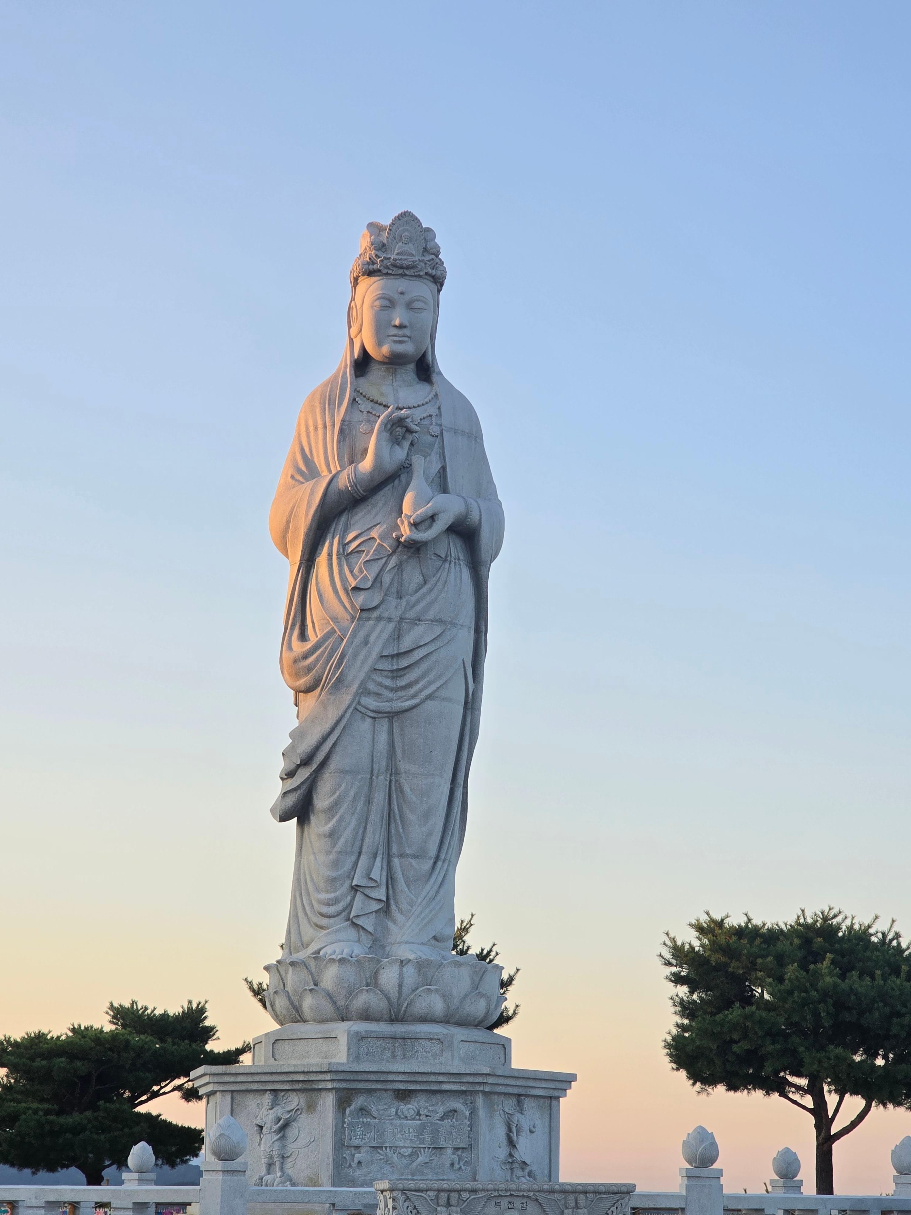 양양 낙산사: 동해 바다를 품은 천년 고찰의 역사와 아름다운 성지 순례 가이드