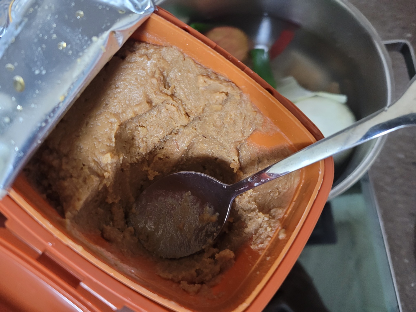 수육 육수재료인 된장