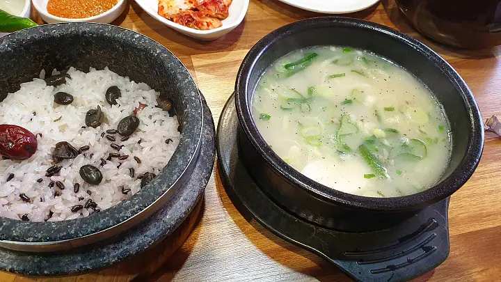 부천 식당 모둠 수육 전골 20년 전통 설렁탕 맛집 추천