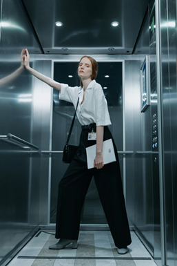 엘리베이터에 탄 사람사진, 엘리베이터 방어술, 길로틴초크, 주짓수 방어