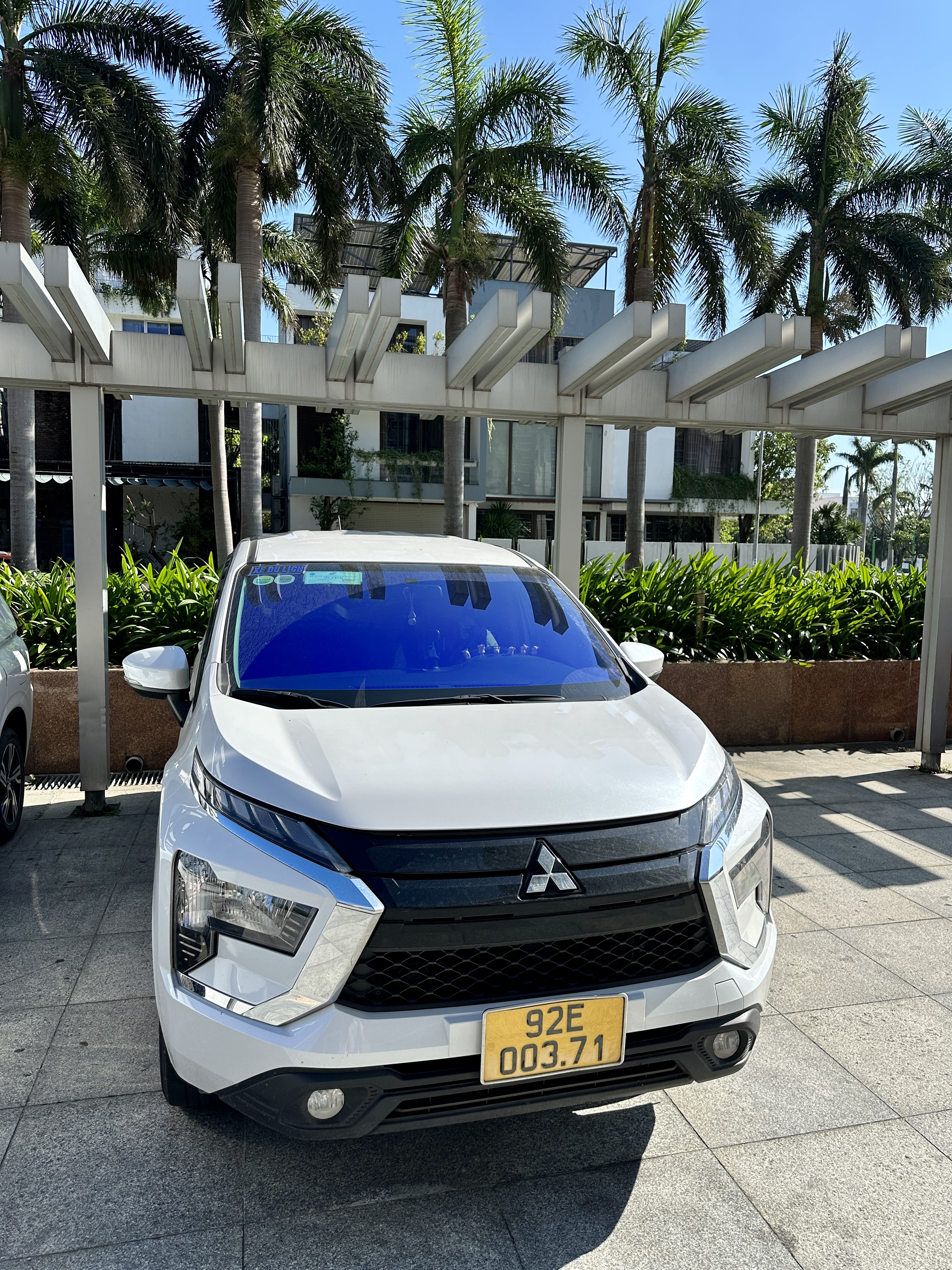 여행 픽업온 여행사 차량