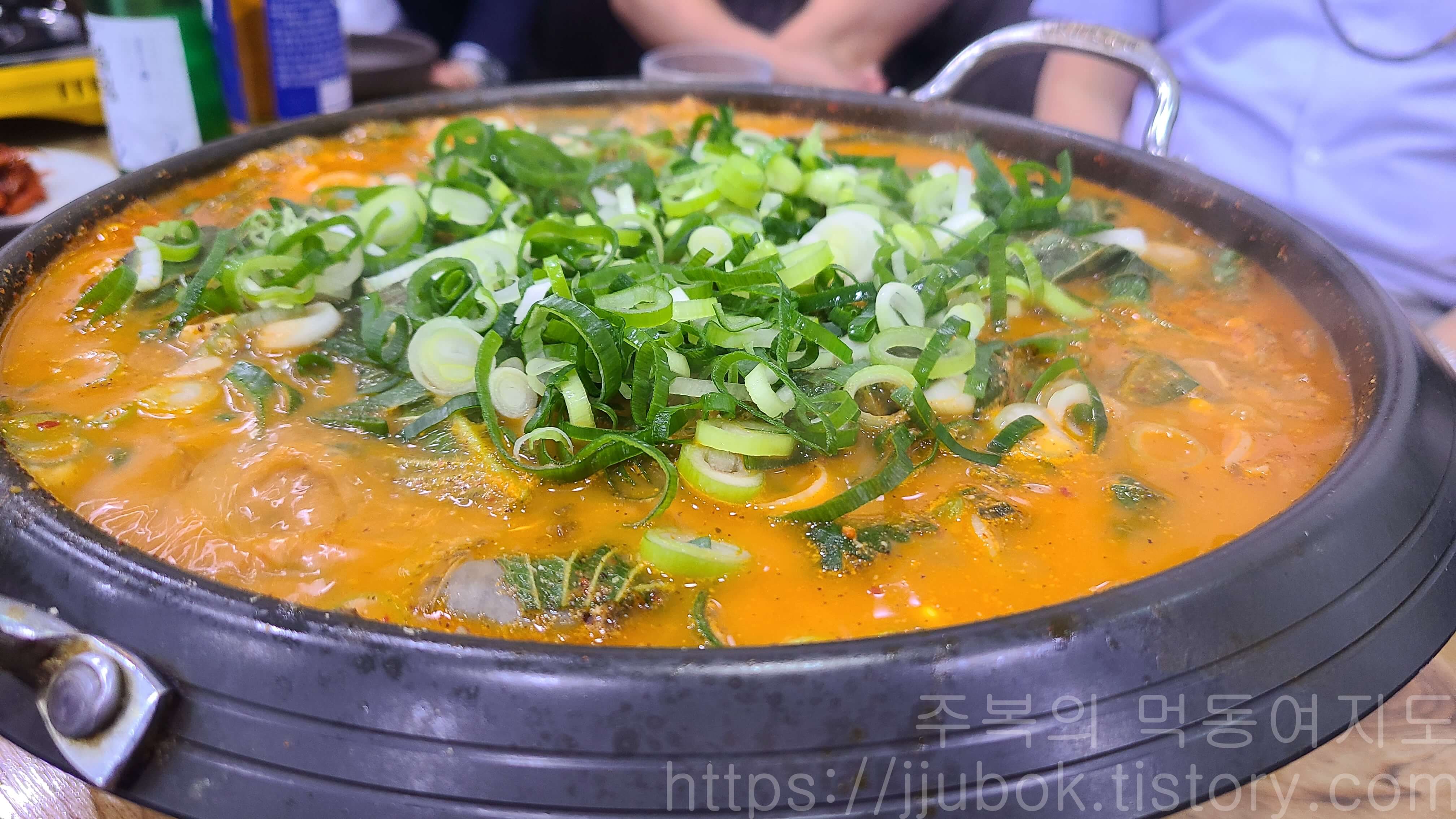 고향옥-얼큰순대국-순대전골-2