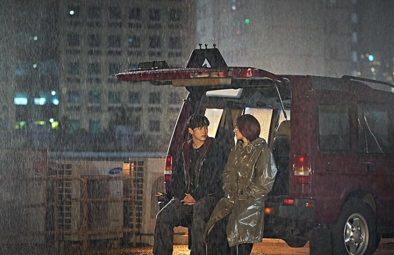 길복순 스핀오프 영화 사마귀 임시완 박규영 조우진 주연 줄거리 결말 후기