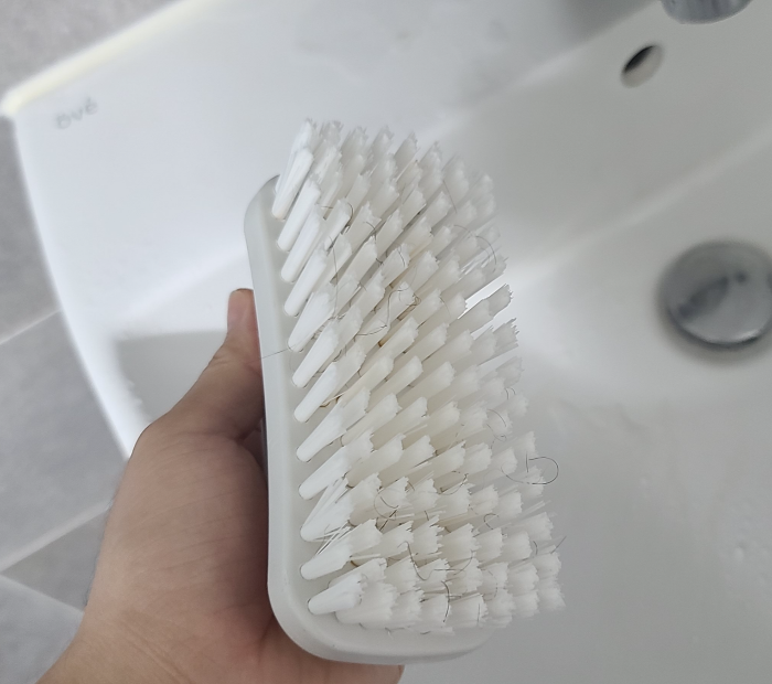 세면대 선반 물때 화장실 청소 유한락스 멀티액션 화장실청소용 물때 비누때 솔질