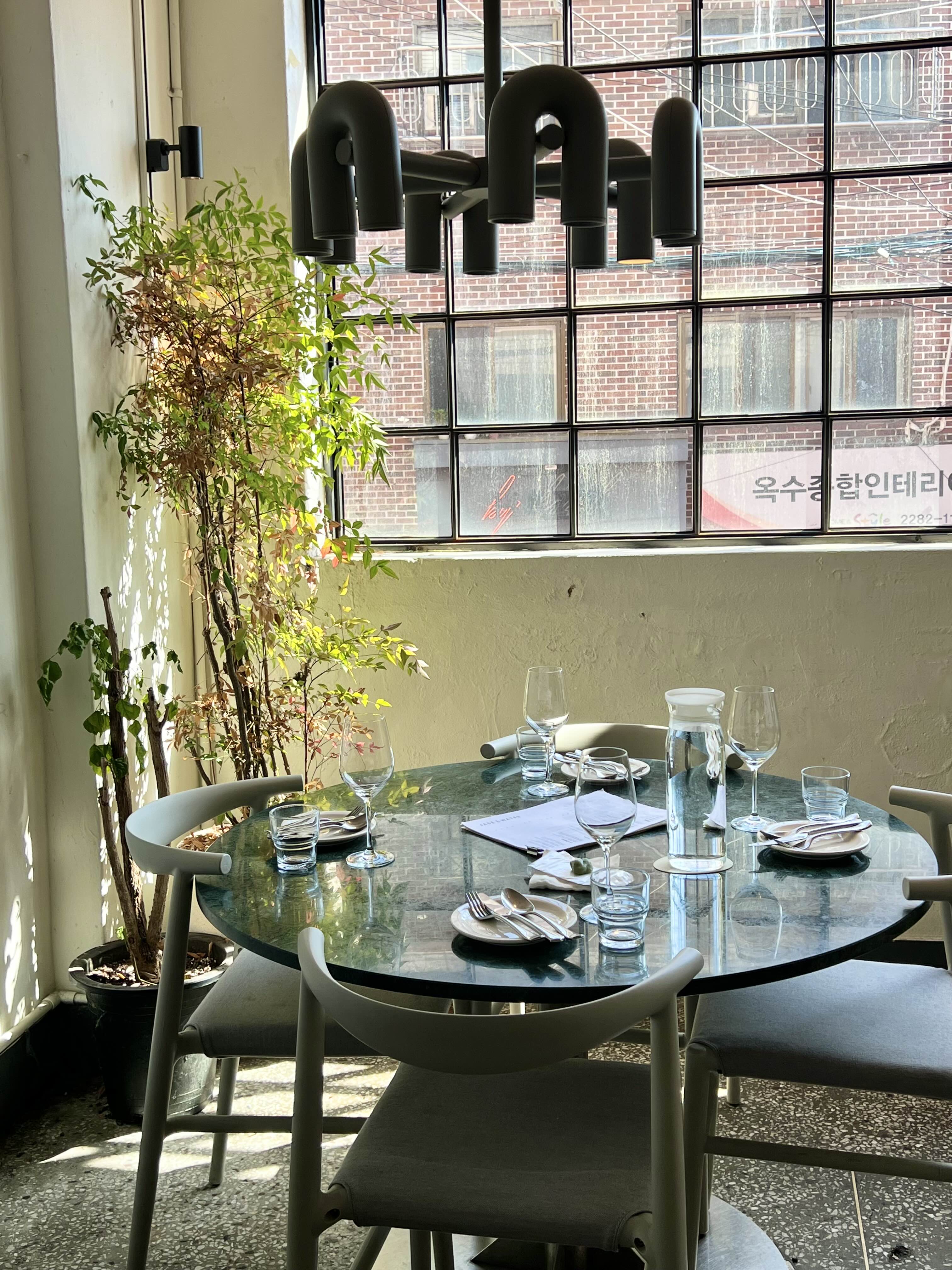 옥앤수 예약 테이블 제이드앤워터 좌석