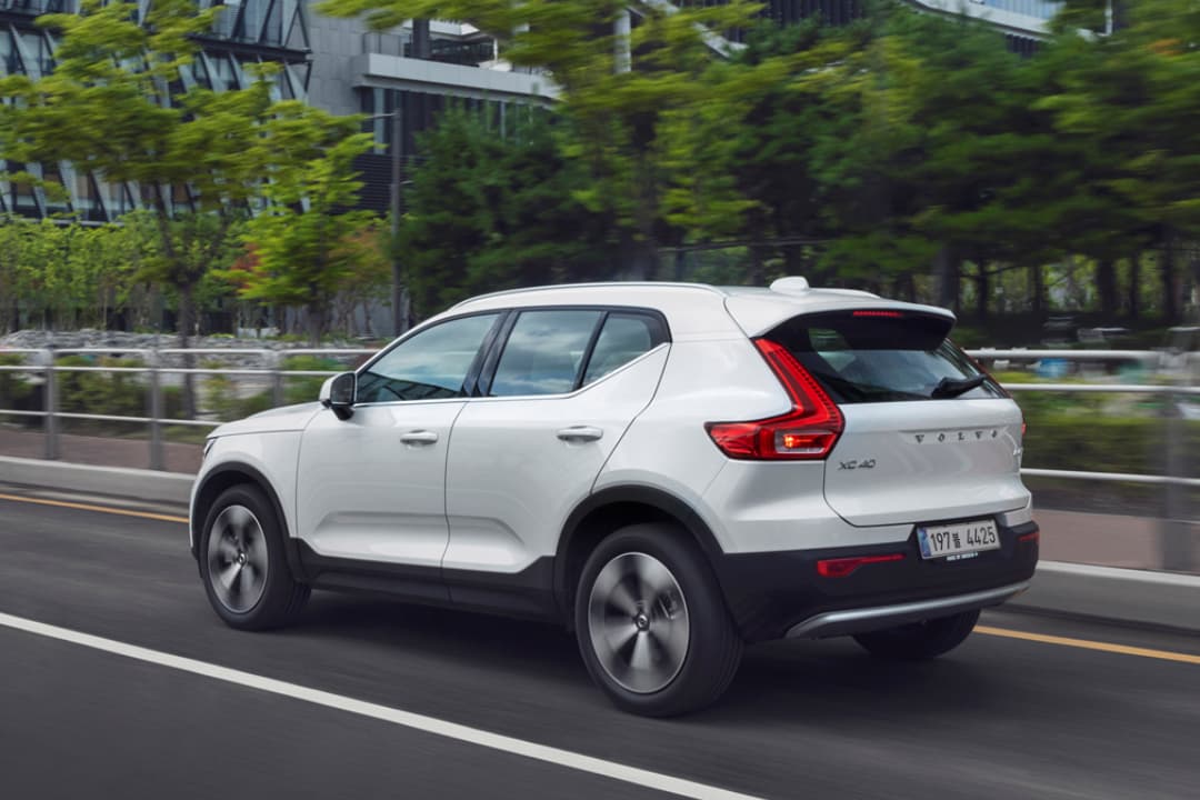 볼보 차량 XC40의 외부모습2