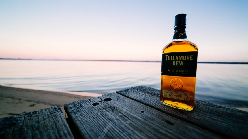 위스키 안주 추천 - 최고의 페어링 가이드