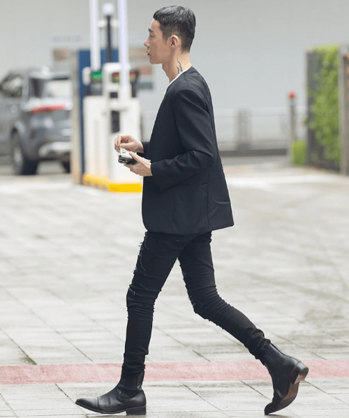 허지웅 하차