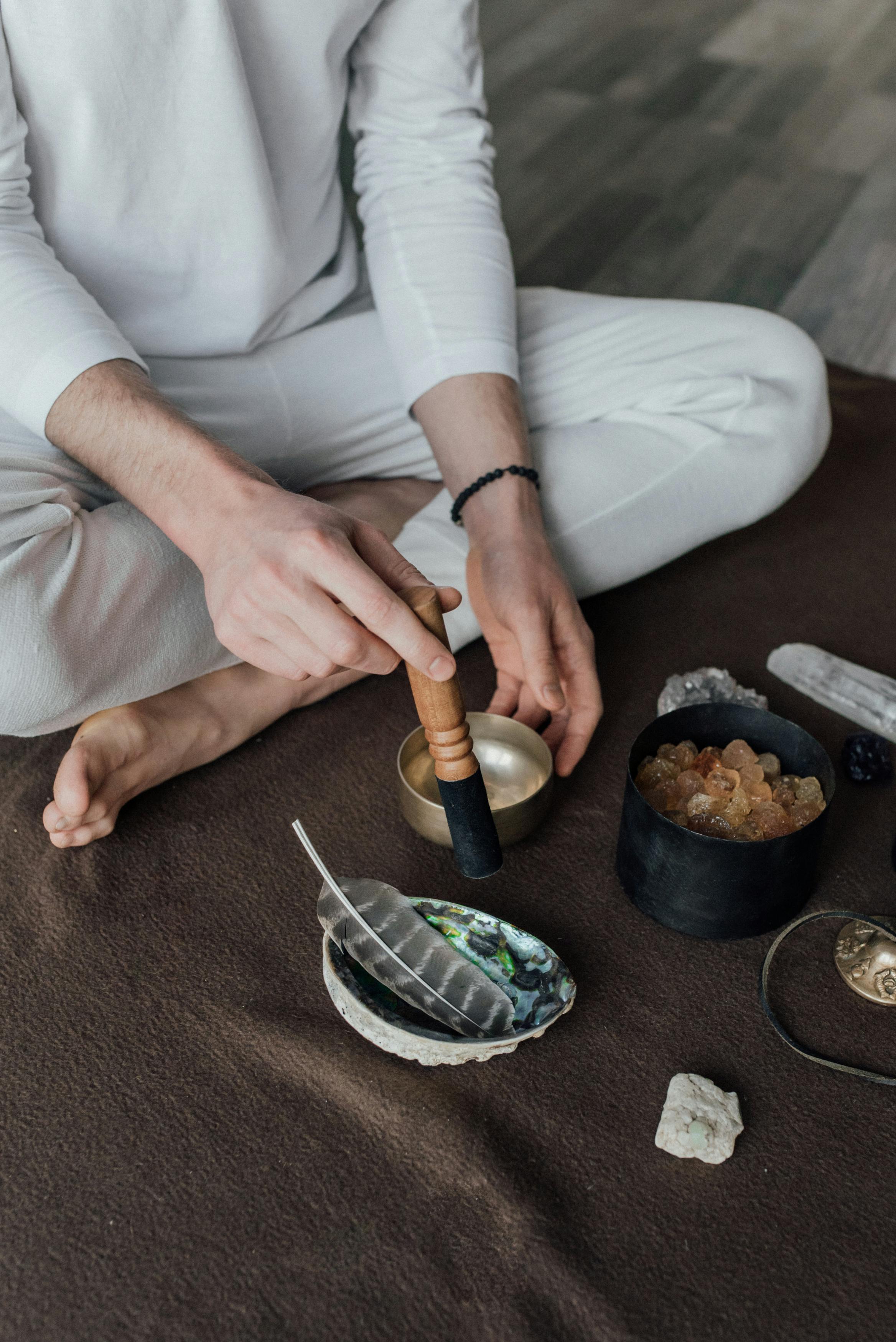 겨울 산행을 하고 나면 손끝이 저리거나 다음 날까지 감각이 둔한 경우가 많습니다