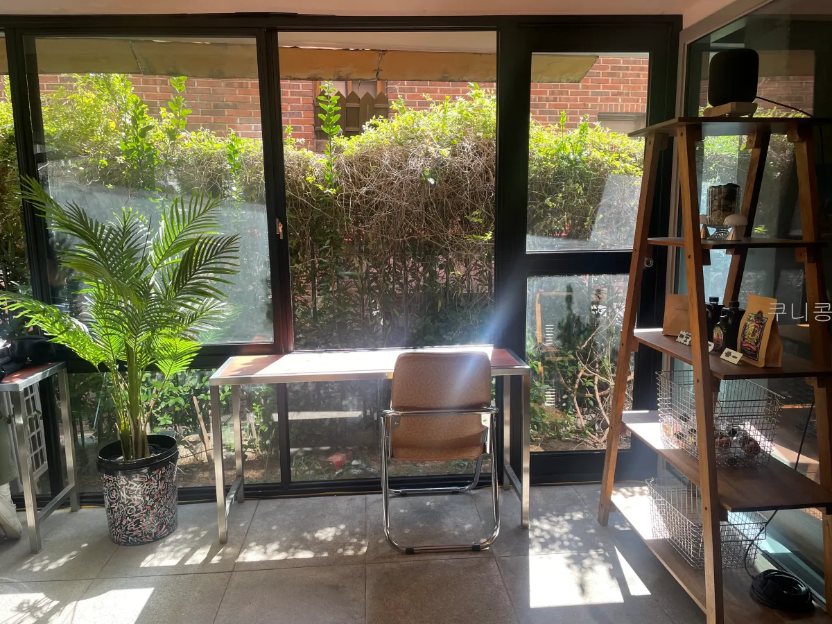 수유-커피맛집-카공하기-좋은-카페-CBC-추천