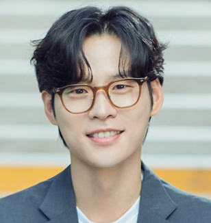 윤지온