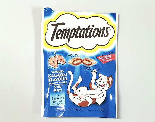 고양이 간식 템테이션