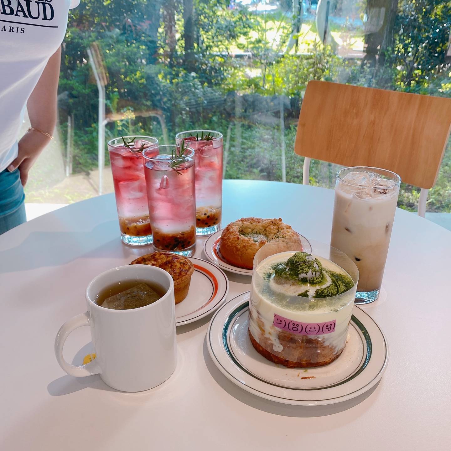 제주 구좌 송당무끈모루 안돌오름 밧돌오름 웨딩포토존 웨딩촬영 대형베이커리 카페 안도르 andor 인생샷