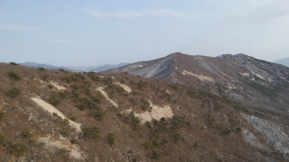 100대 명산 등산하기 열다섯번째 석모도 해명산 새벽 햇살이 가장 먼저 스며드는 산