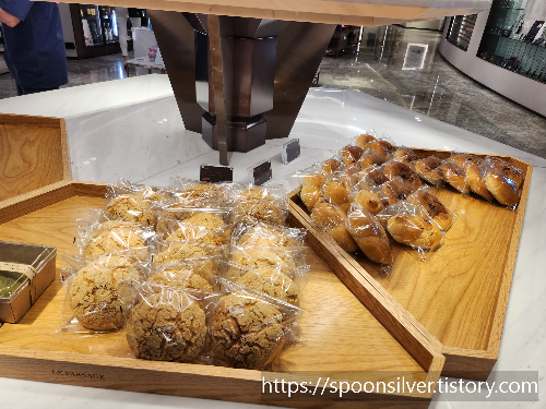 그랜드워커힐르파사쥬