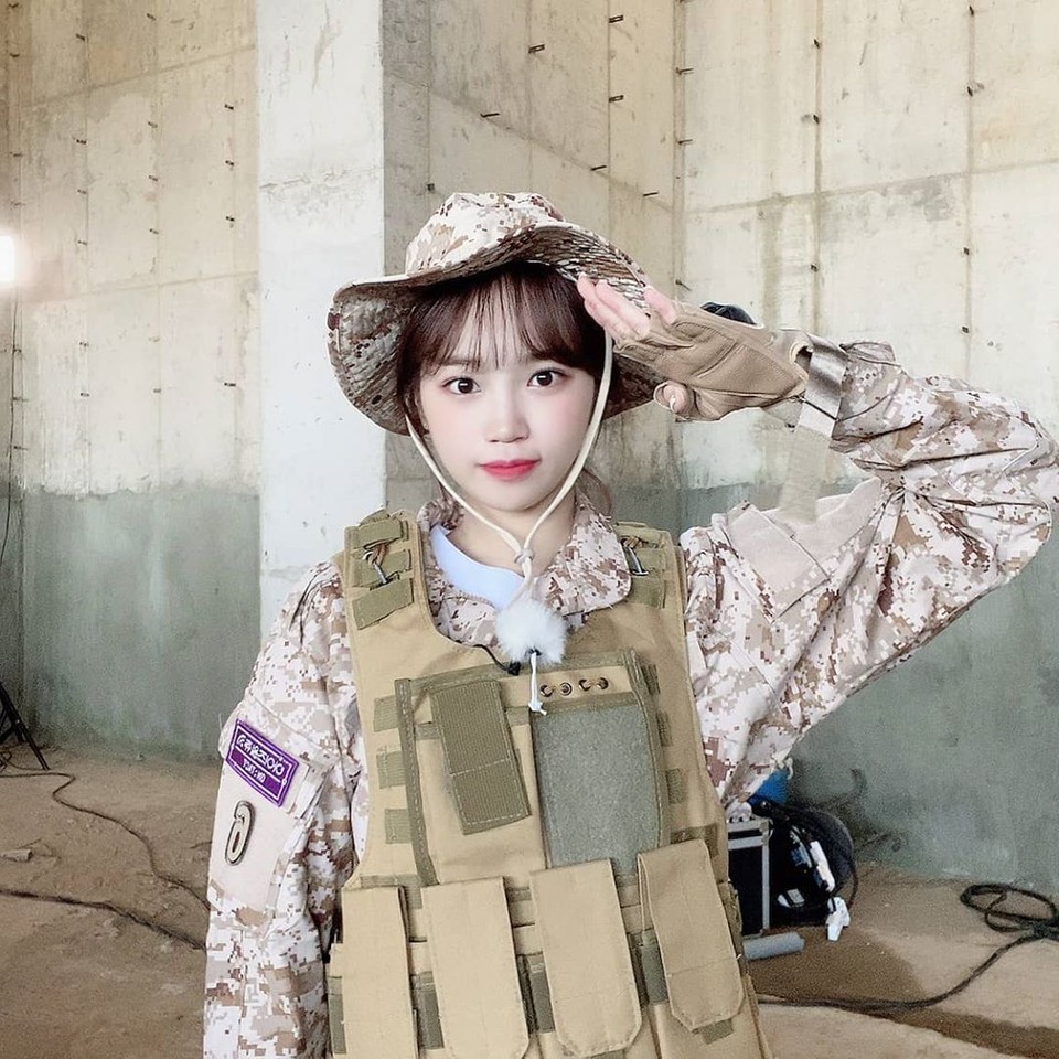 아이즈원 인스타 김채원 · 아이즈원츄
