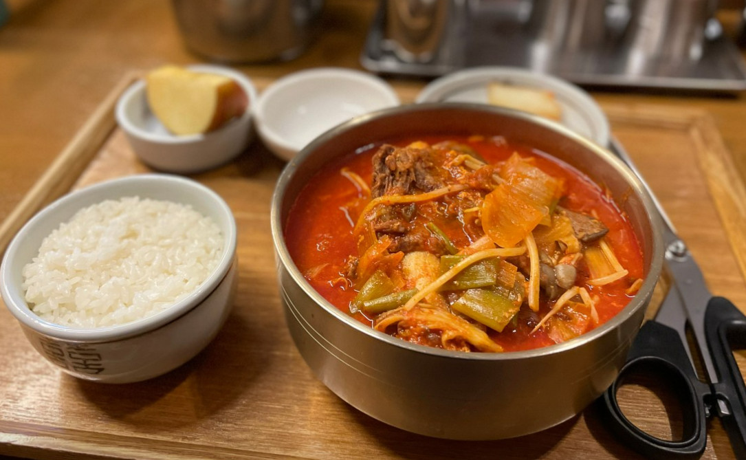 핸썸가이즈 공릉동 육개장