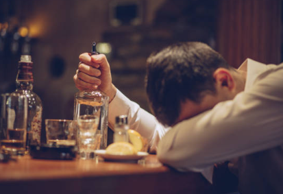 두통의 원인 알콜