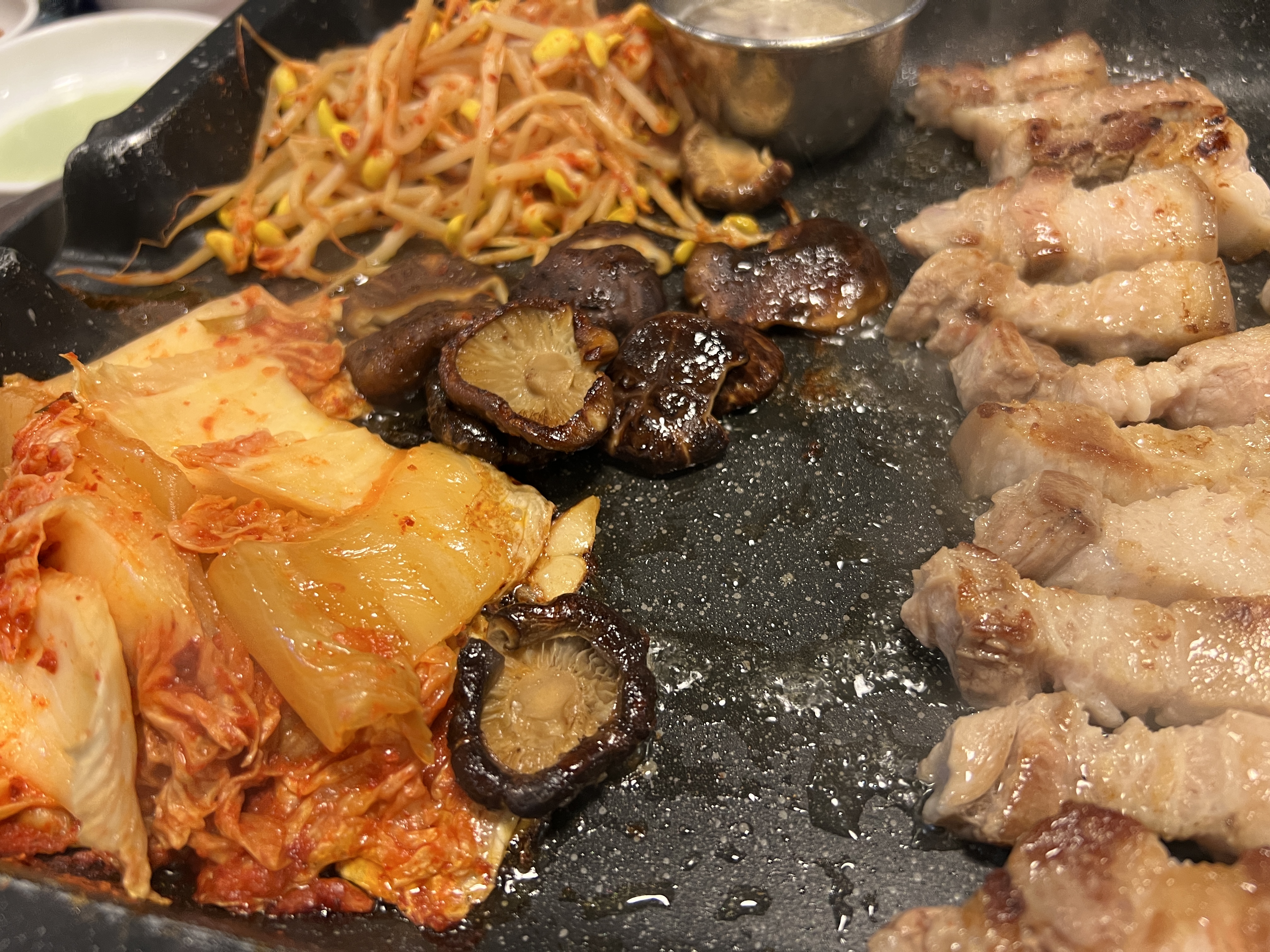 제주 동문시장 흑돼지맛집