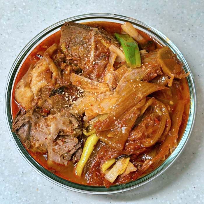 제209회 놀라운토요일 김치찜 정혁 황민현 더보이즈 주연 추천 놀토 부천 중동 사랑 시장 맛집 소개