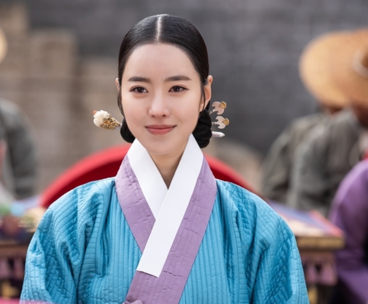 진세연