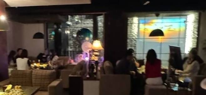 지귀연 판사 룸 접대 논란