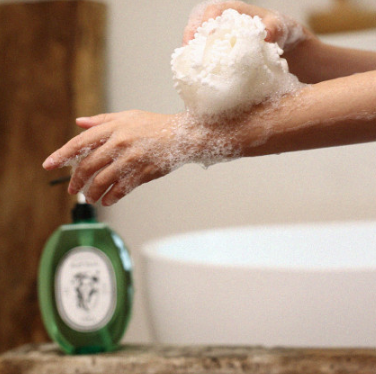 뷰카 너리싱 바디워시