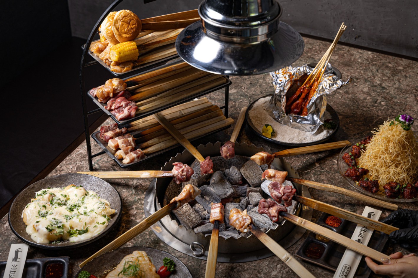 신당동 숯불꼬치&훠궈 맛집 하오카오스탠 신당점, 불맛의 비결은?