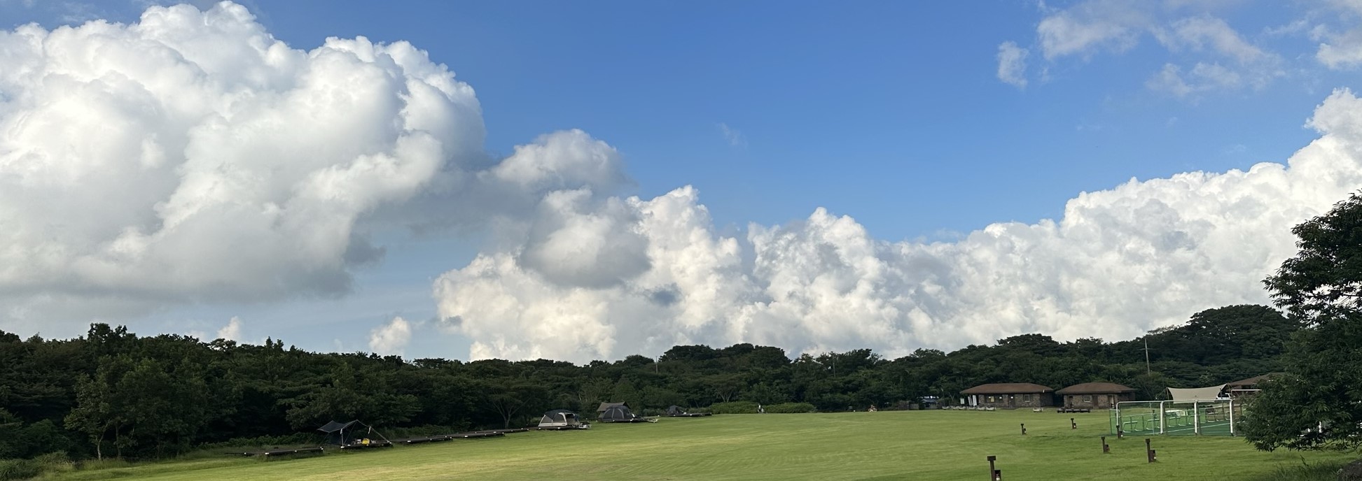 야영장 잔디광장