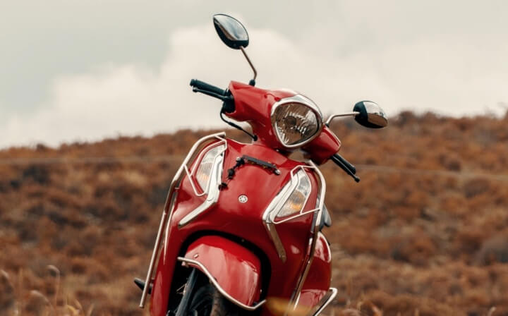 빨간-오토바이