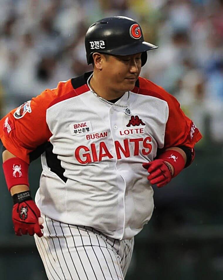 전-야구선수-이대호