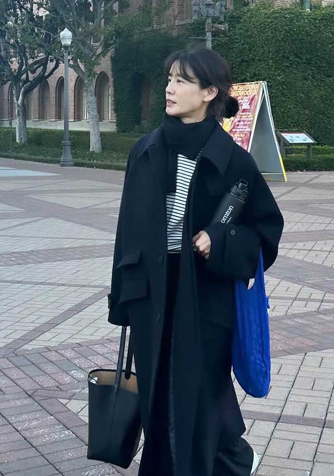 배우 김지호