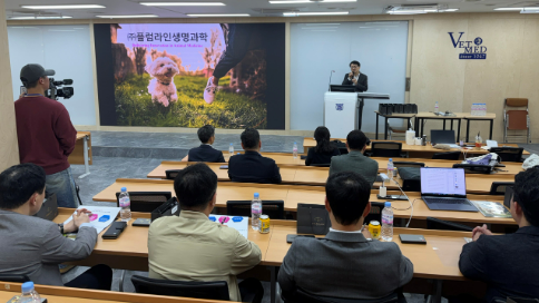 리뉴독,반려견노화치료제,강아지회춘,반려동물DNA치료제,면역력강화주사,IGF1,플럼라인생명과학