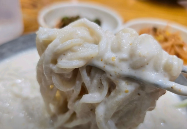6시내고향 진천 생거진천전통시장 콩국수 맛집 