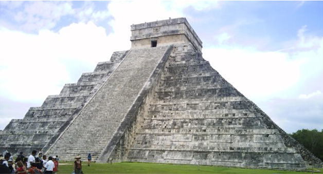 El Castillo 전경 사진