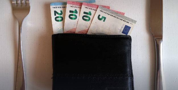 왜 중고등학생 세뱃돈은 ‘10만원 대’가 되었나