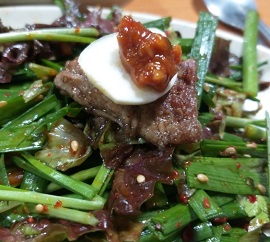 부추무침-곱창구이