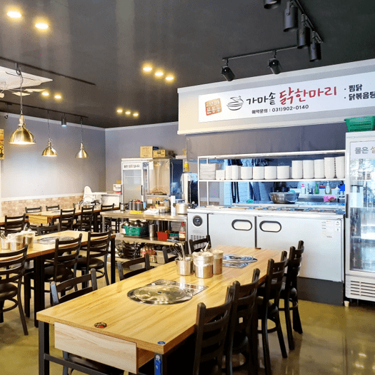 가마솥닭한마리 내부 사진