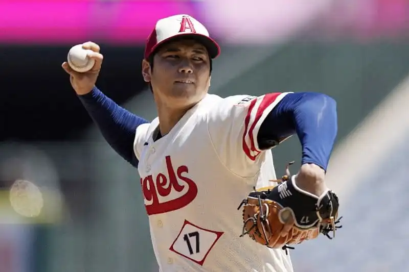 오타니 부상 FA영향