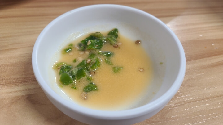 옛날돼지국밥-겨자소스