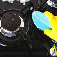 가스레인지를-청소하는-사진