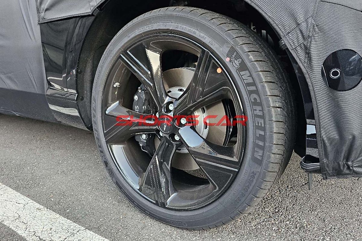 제네시스 GV80 블랙 테스트카 스파이샷