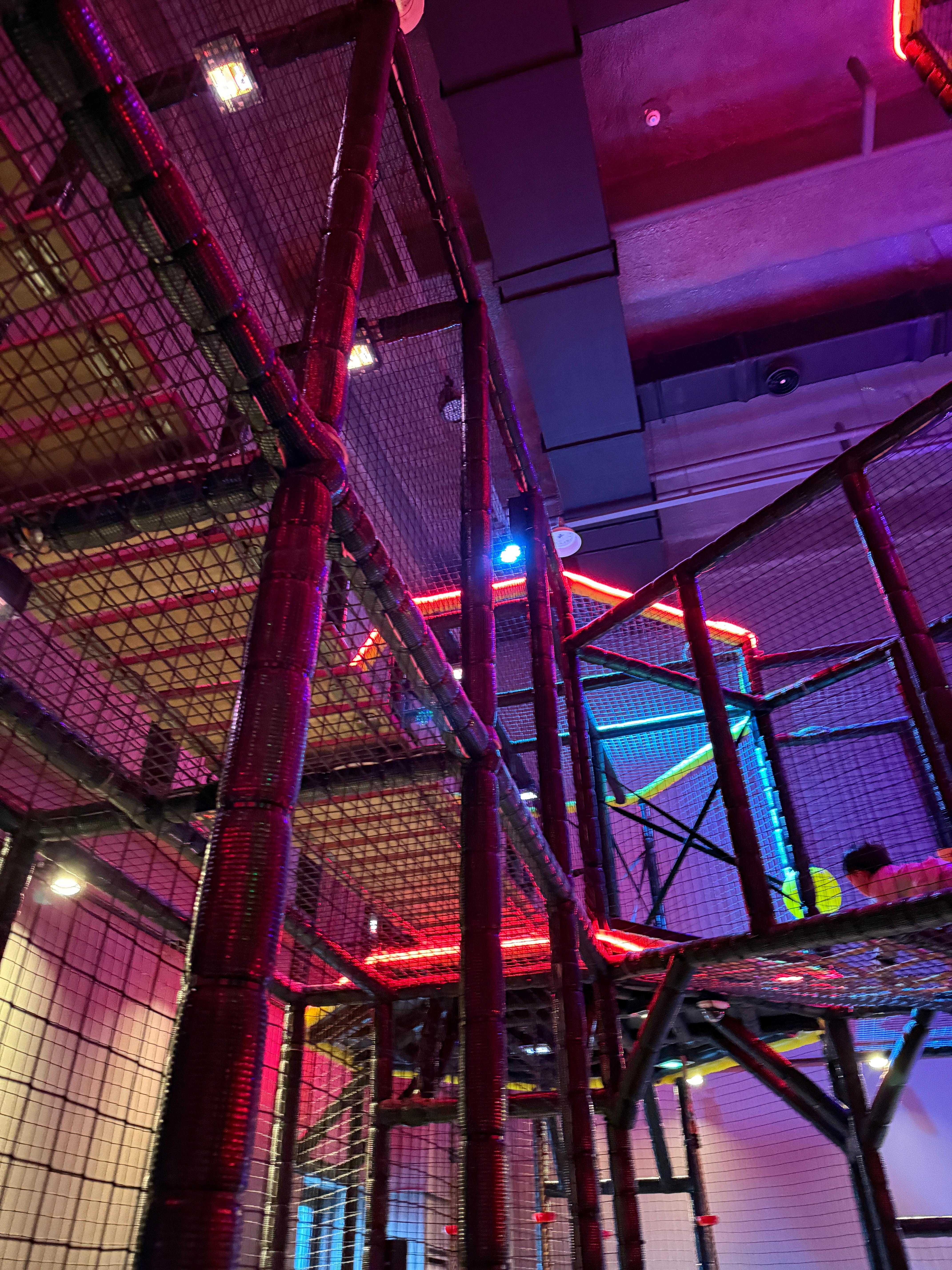 오산아케이드엑스_정글짐 