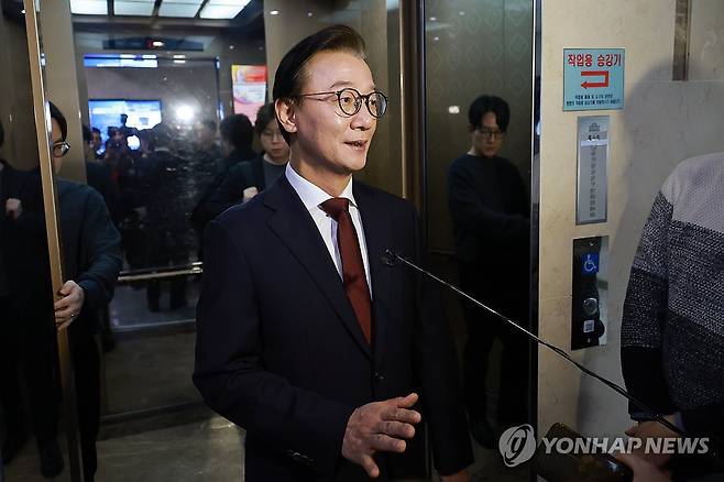 전재수, 통일교 의혹 부인 ❘ 프로필 ❘ 압수수색 ❘ 학력 ❘ 나이