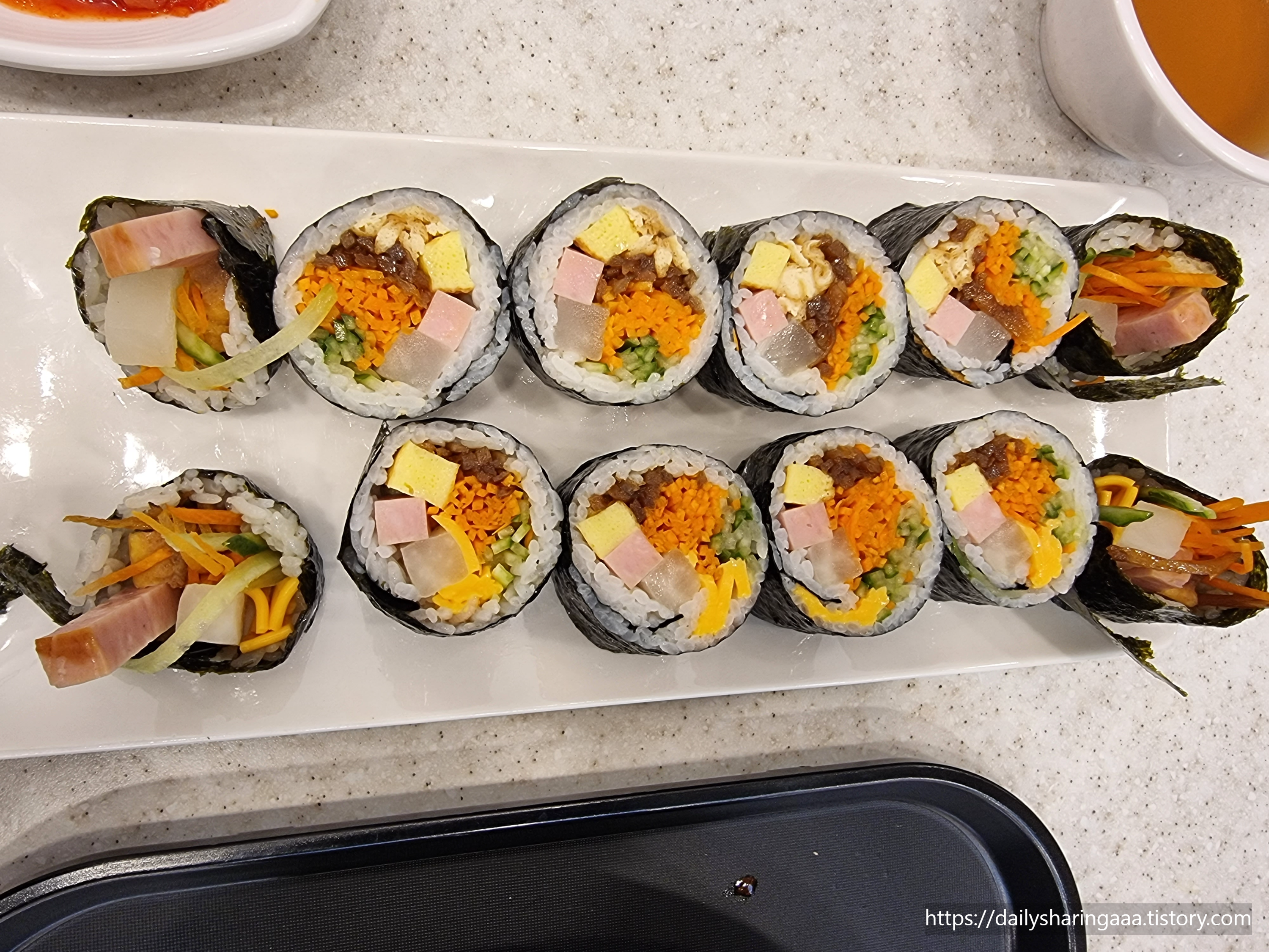 인천_가정동_얌샘김밥_김밥_치즈김밥